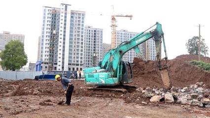 西湖北关老旧小区配套基础设施火热建设中 提升城市品质，增进民生福祉